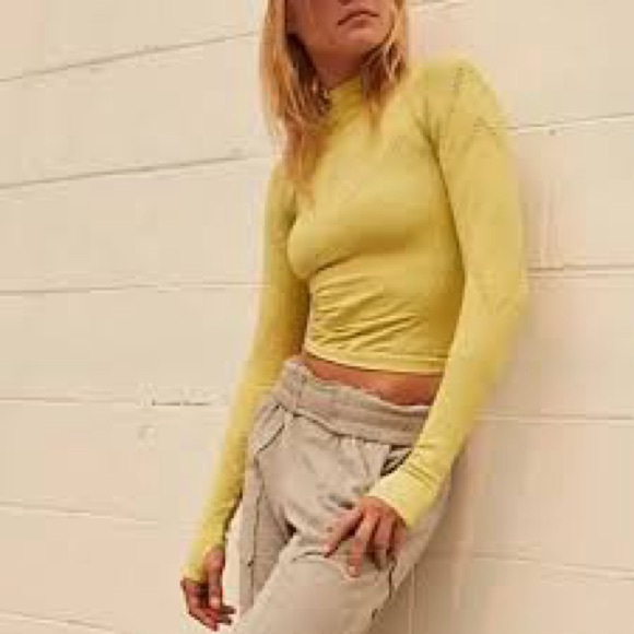 Free People Movement Good Karma High Neck Layer Top in Pineapple Punch - XS/S - Picture 1 of 7